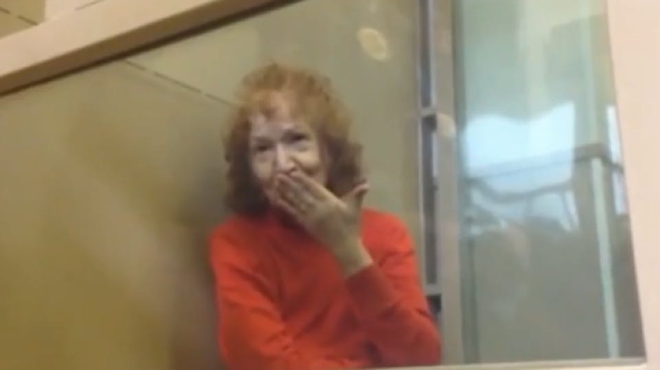 Granny Ripper 68 Year Old Woman ‘murdered And Dismembered 10 People Closer
